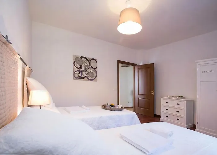 Apartment Casa Al Prato Apt. B Varenna