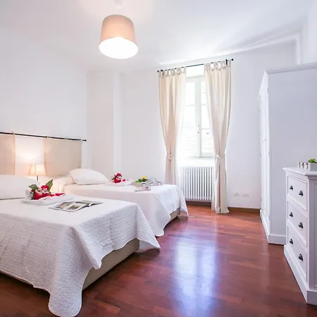 Casa Al Prato Apt. B Апартаменты *